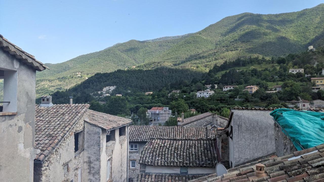 Les Gites D'Intervalles Entrevaux Exteriör bild